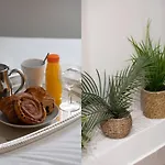 129 Dilana - Charming Near Republique 아파트 *